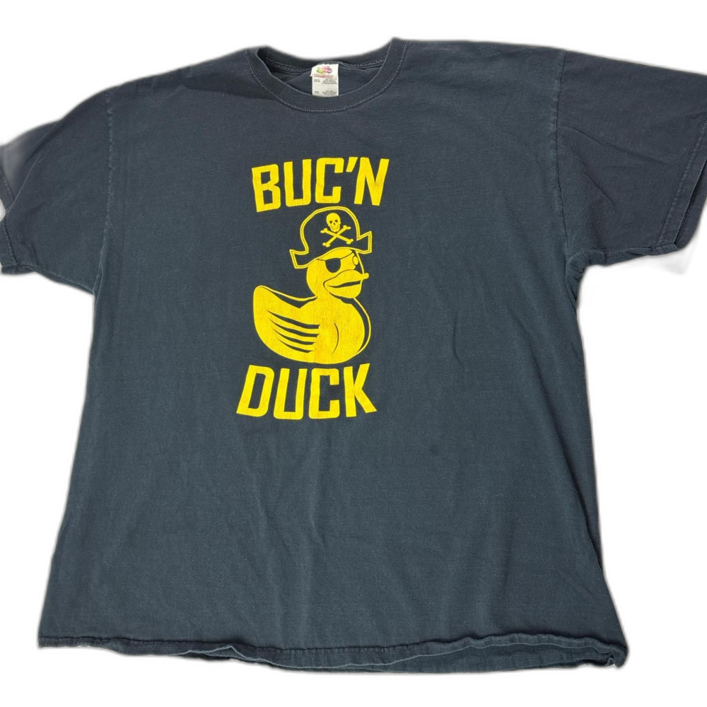 Men's Buc'n Duck Black and Yellow VTG 90s T-shirt